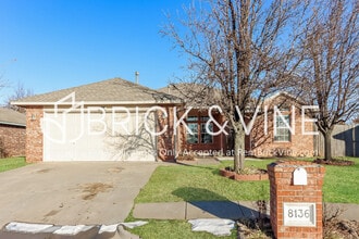 Building Photo - 8136 Bigwood Dr