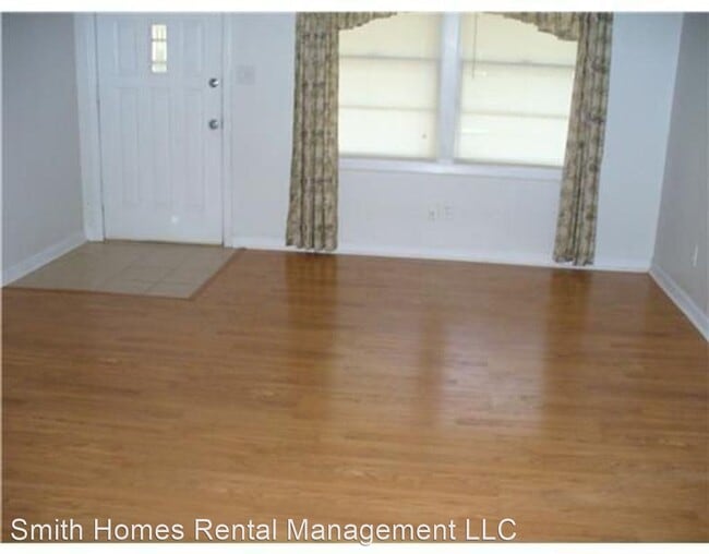 Building Photo - 3 br, 1 bath House - 103 Sherwood Circle