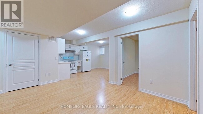 Building Photo - 5 Military Ct