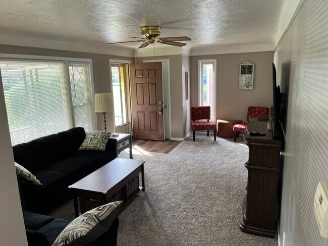 Foto del edificio - 37678 Lorie Blvd