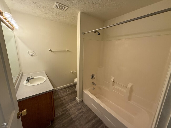 Foto del edificio - 315 N Jackson St