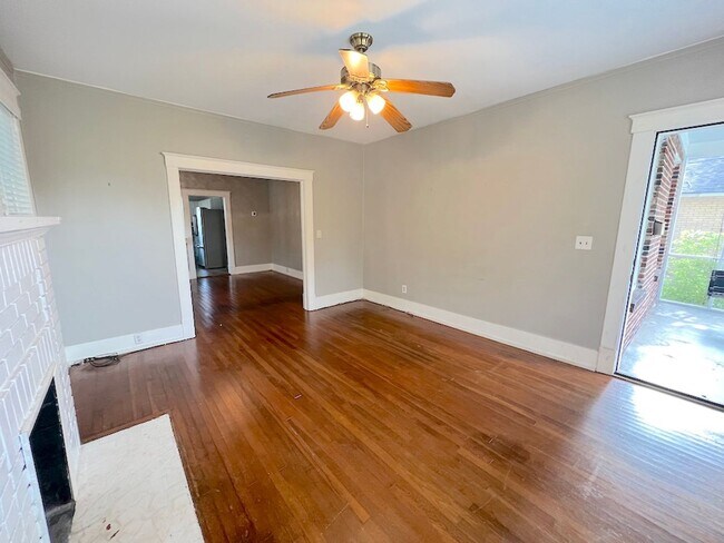 Building Photo - 3 BED | 1 BATH | ARDSLEY PARK