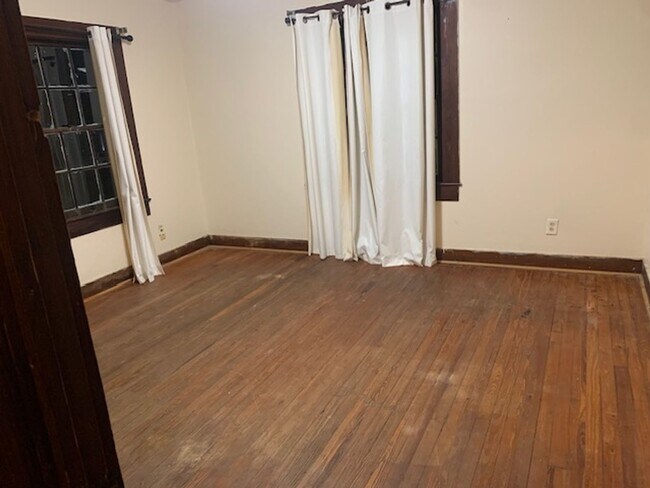 Foto del edificio - Spacious 2BR/2BA Home with Bonus Room