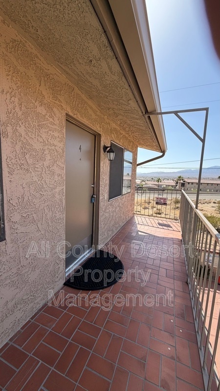 Building Photo - 13079 Eliseo Rd