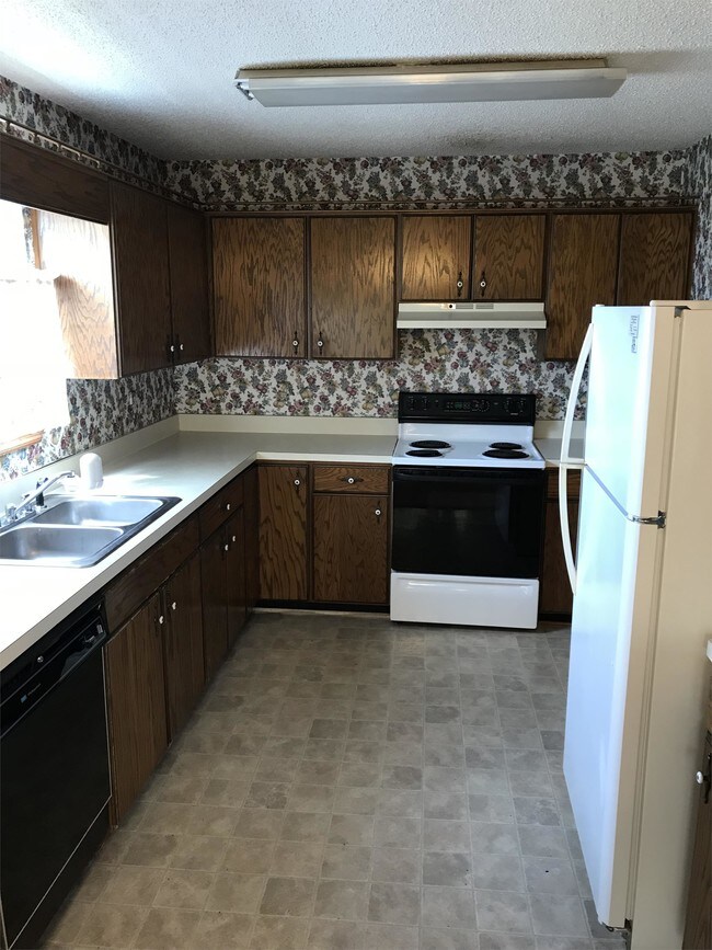 Building Photo - 101 Claire Dr