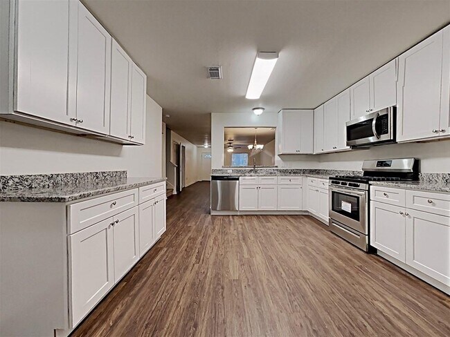 Foto del edificio - 23507 Hidden Maple Dr