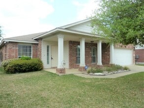 Building Photo - 3314 Blue Ridge Dr