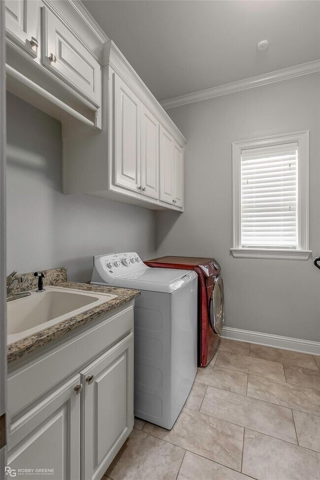 Building Photo - Gated Community in Benton, La