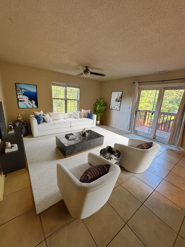 Primary Photo - 2BR Condo – Close to UNCW, Wrightsville Be...