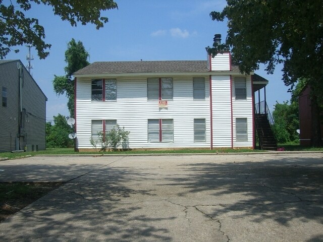 Primary Photo - 8731 Coy Ave