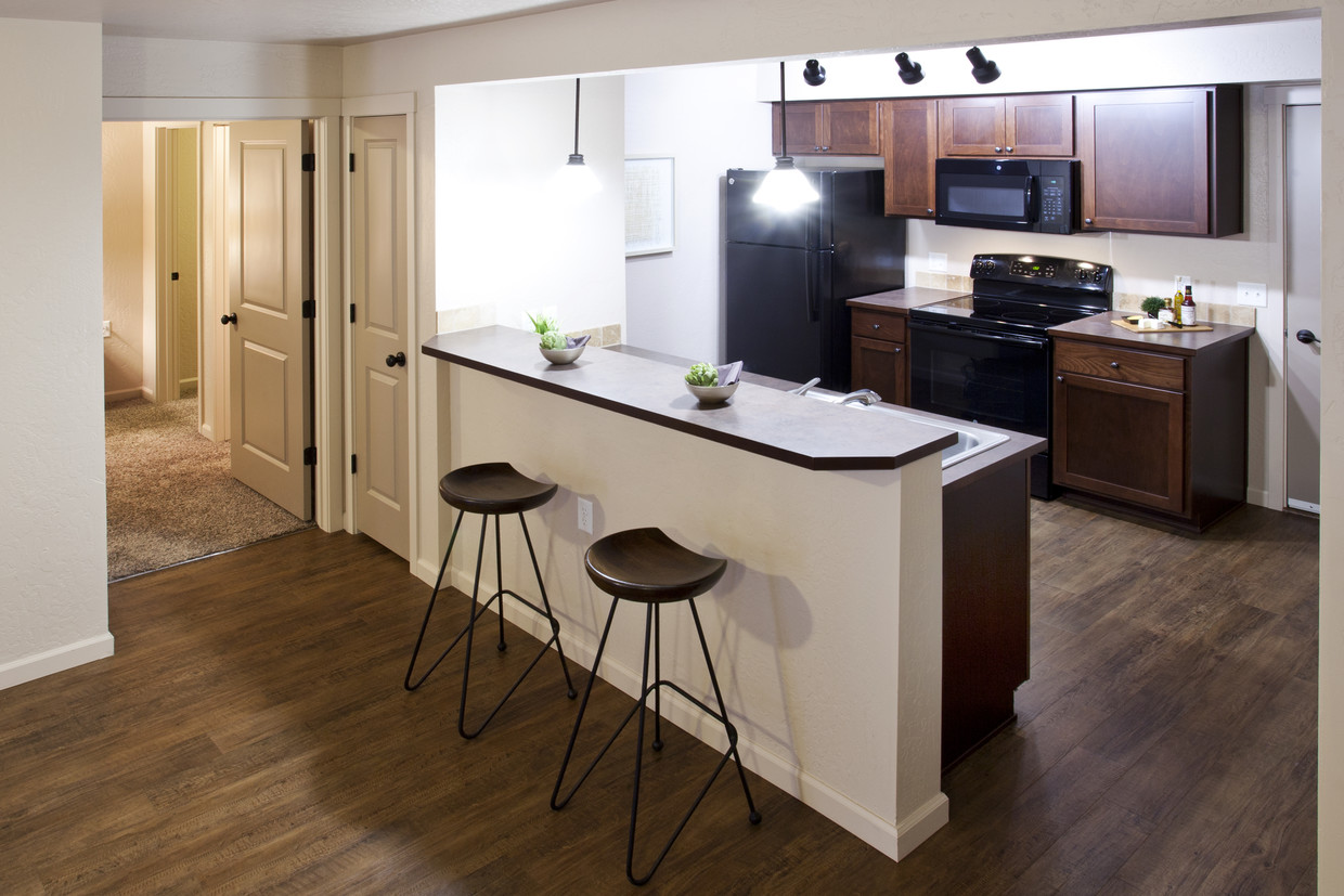 Kitchen ~ Classic - The Residence at River Run