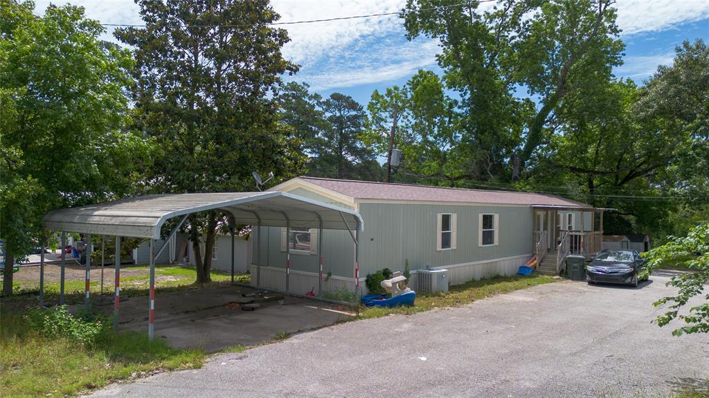 1261 Fish Hatchery Rd, Huntsville, TX 77320 House Rental in