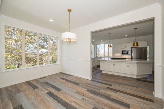 Foto del edificio - 857 Southfork Dr