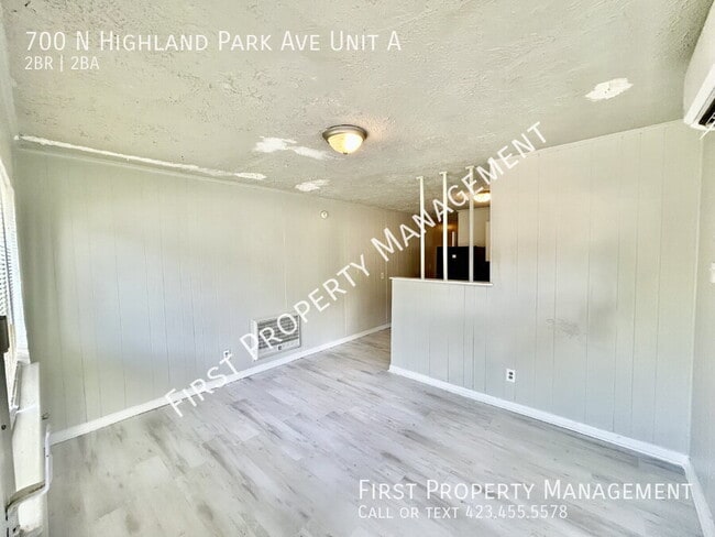Building Photo - 700 N Highland Park Ave