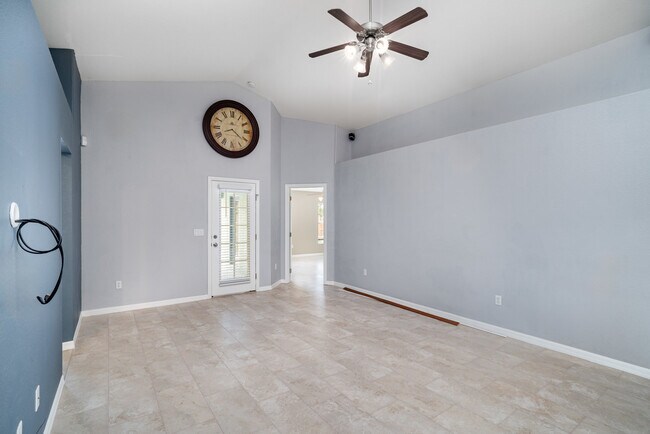 Foto del edificio - 10833 Standing Stone Dr