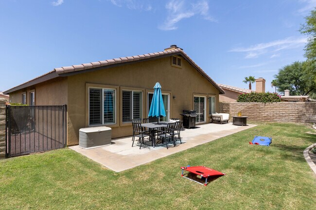 Building Photo - 49770 Quinn Way
