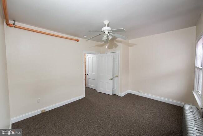 Foto del edificio - 202 E Gay St