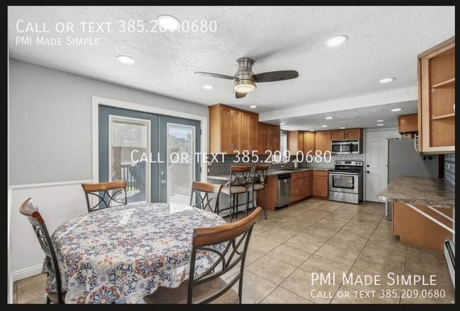 Building Photo - 1438 Trinnaman Ln