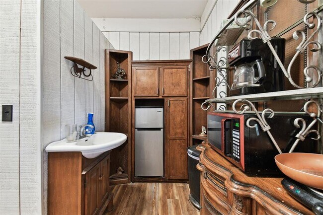 Foto del edificio - 25723 Armenian Ln