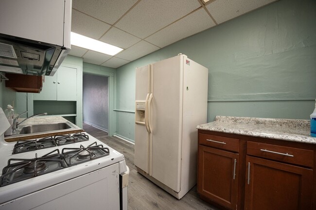 Foto del edificio - Available NOW! 1st Floor  2 Bed 1 Bath Apa...