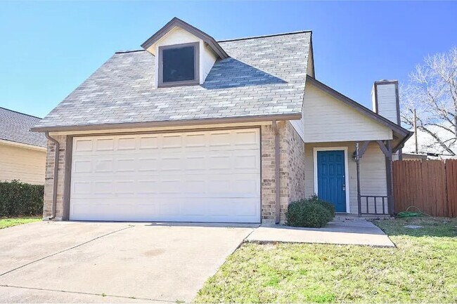 Foto del edificio - 2711 Harvest Lake Dr