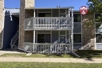 Building Photo - 8335 E Fairmount Dr Building Photo - 8335 E Fairmount Dr