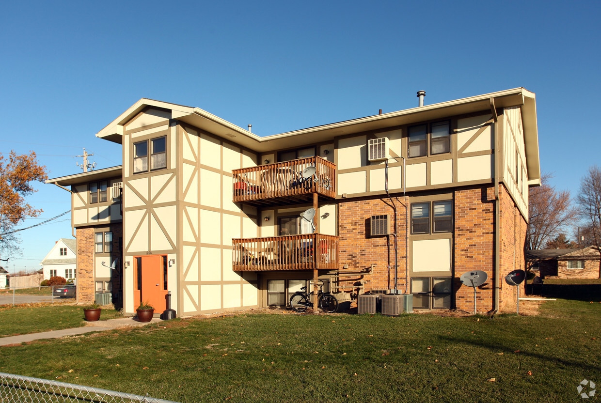 1206 SE Belmont St, Ankeny, IA 50021 Apartments in Ankeny, IA