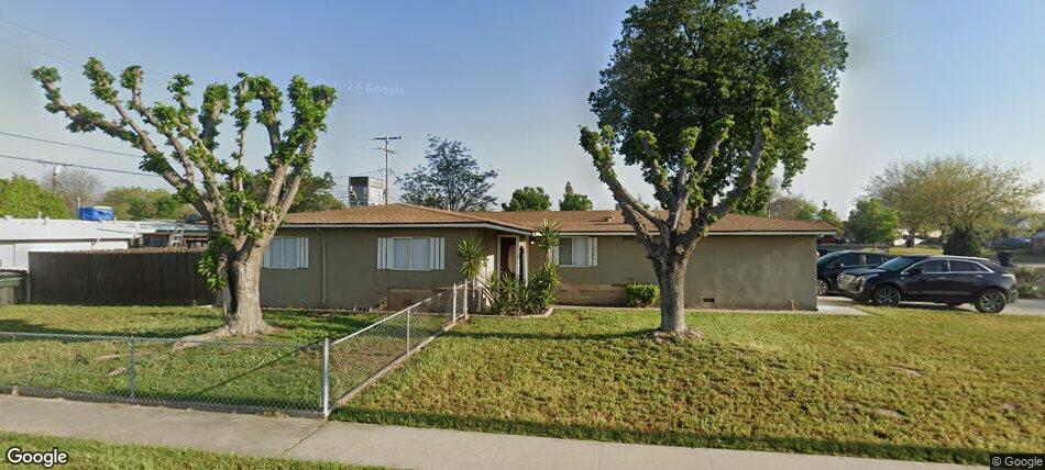 Primary Photo - 902 Neville St