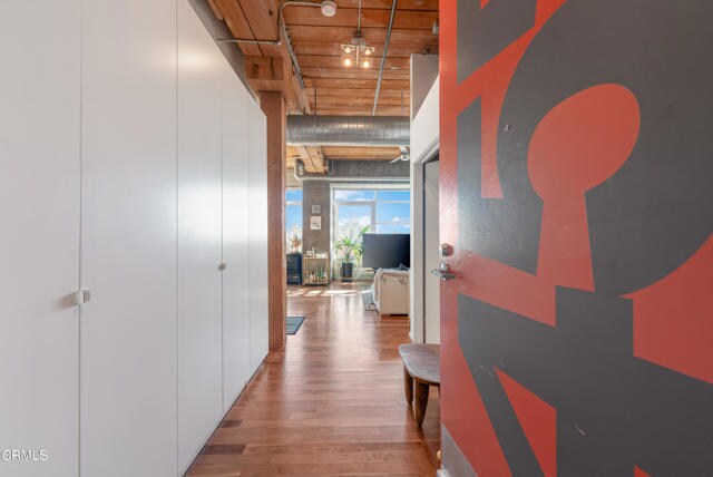 Foto principal - 530 S Hewitt St