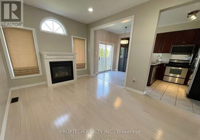 Photo du bâtiment - 220 Farmstead Rd