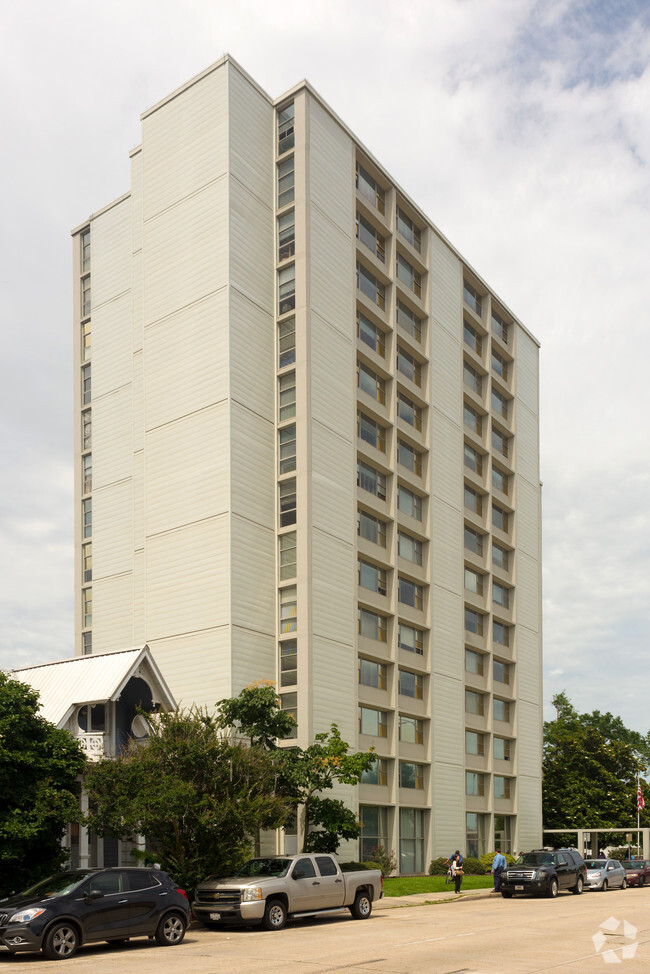 Foto del edificio - Catholic Presbyterian Apartments