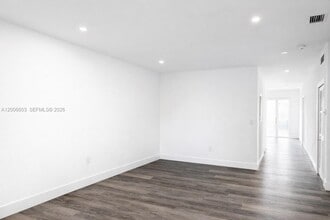 Building Photo - 17820 NW 73rd Ave