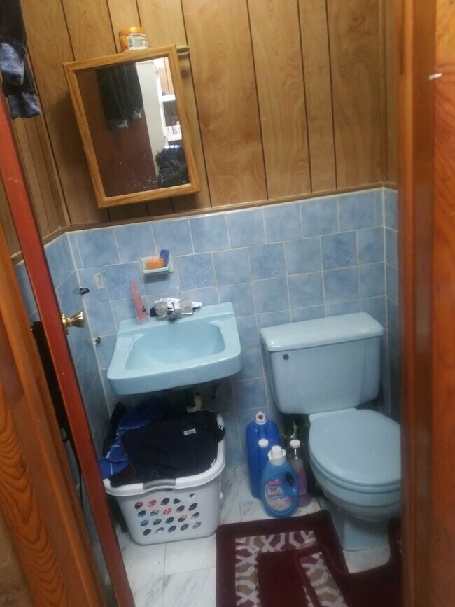 Foto del edificio - 1169 E 224th St