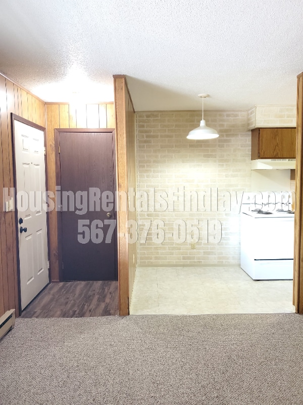 Building Photo - 501 N Blanchard St