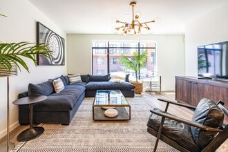 Building Photo - 777 Tenn