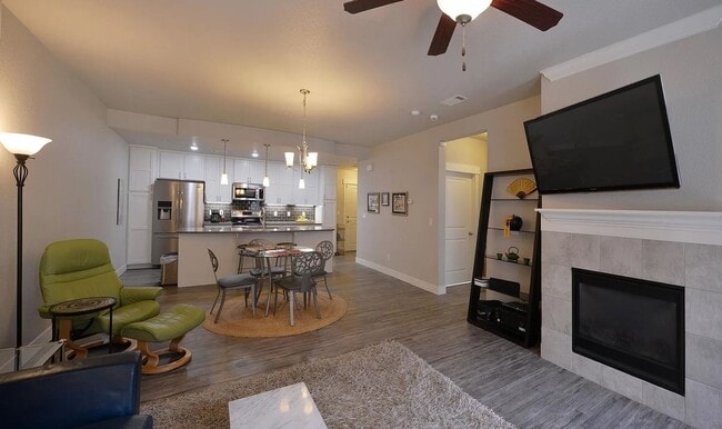 Foto del edificio - Urban Living at The Flats at Rigden Farm –...