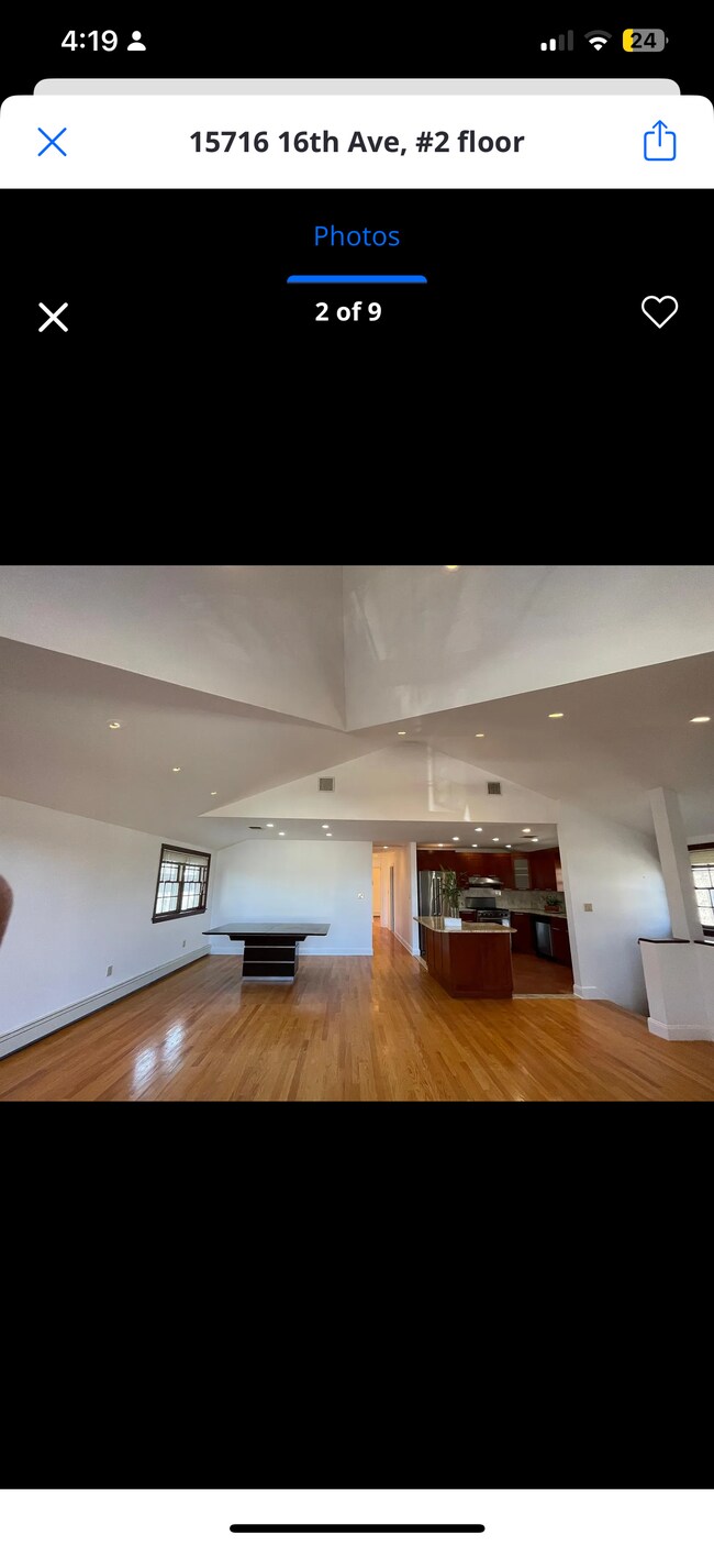 Foto del edificio - 15716 16th Ave