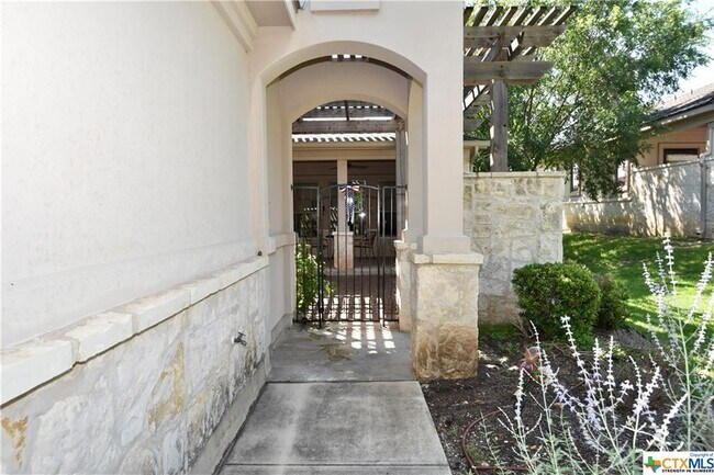 Building Photo - 458 Stagecoach Trail