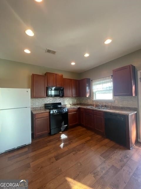 Building Photo - 149 High Point Way