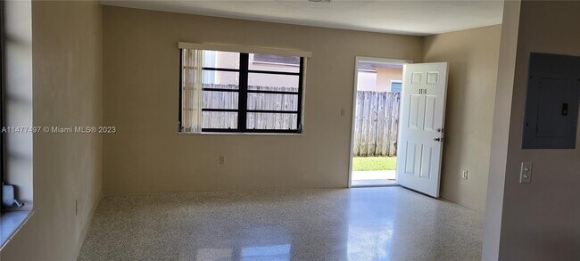 Building Photo - 3510 SW 14th St