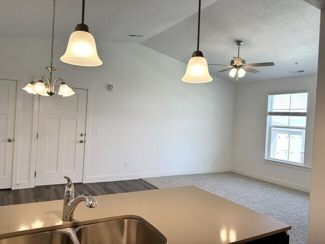 Foto del edificio - 13713 S Hanley Ln