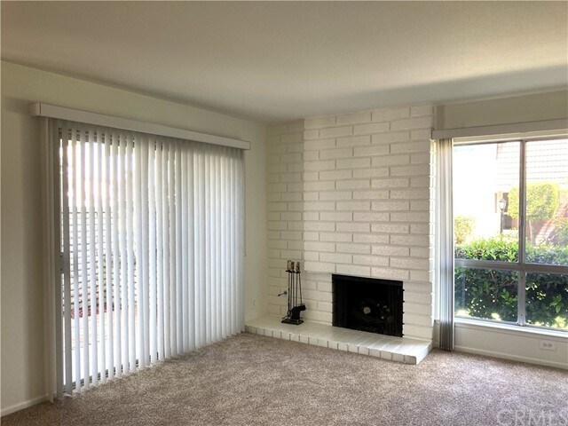 Foto del edificio - 14302 Baker St