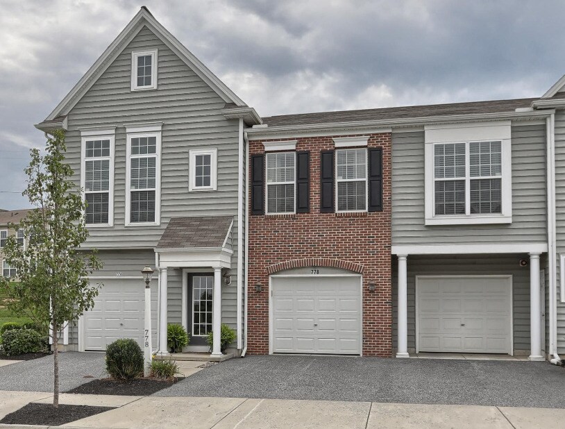778 Whitetail Dr, Hummelstown, PA 17036 Townhome Rentals in