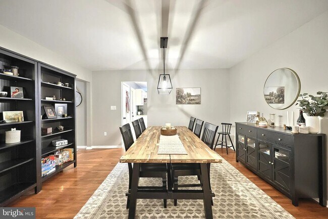 Foto del edificio - 416 Huntington Dr