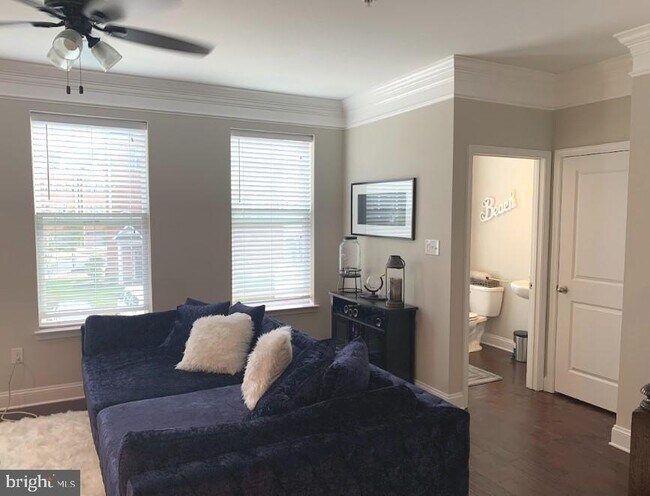 Foto del edificio - 15628 Sunningdale Pl