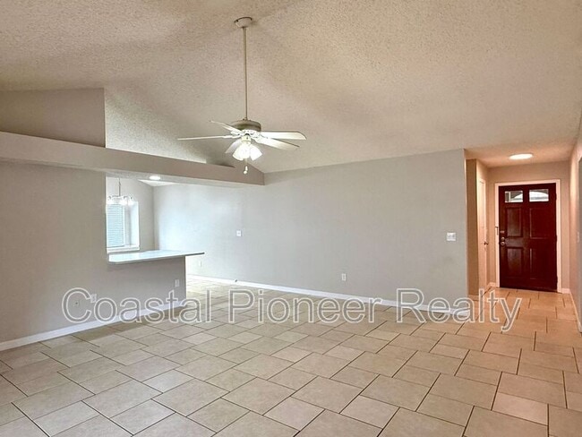 Foto del edificio - 1412 High Knoll Dr