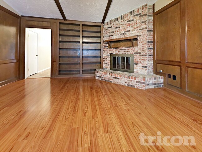 Foto del edificio - 1838 Turtle Creek Dr