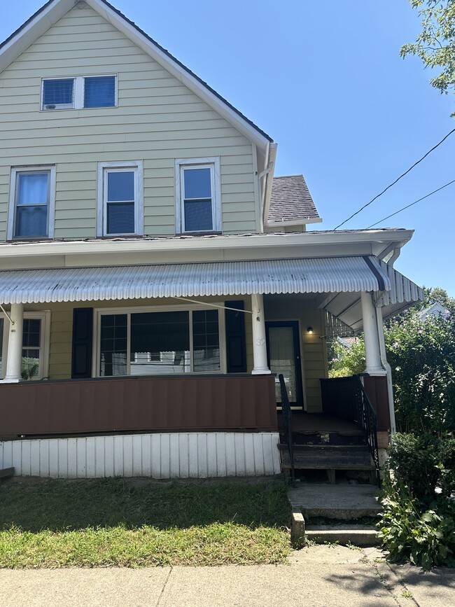 Building Photo - 32 S Goodwin Ave