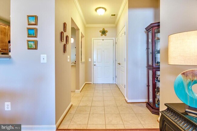 Foto del edificio - 8609 Wintergreen Ct