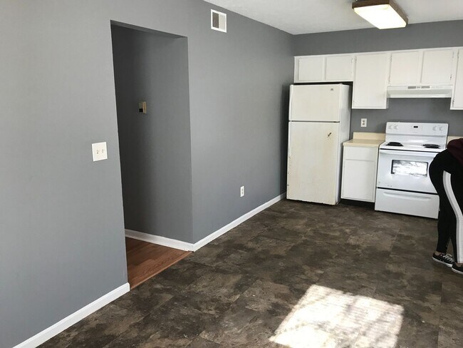 Foto del edificio - 8585 Fairway Trail